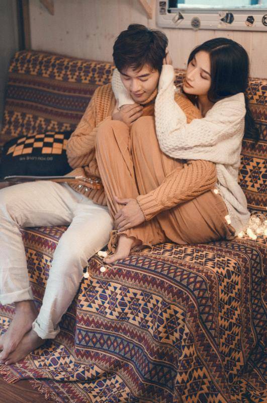 ins风格是韩国的吗 26301a1642ed44ee93bae213083edec4.jpeg