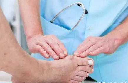 原创糖尿病烂脚发生前,身体有6个信号,早知道早预防 原创糖尿病烂脚发生前,身体有6个信号,早知道早预防