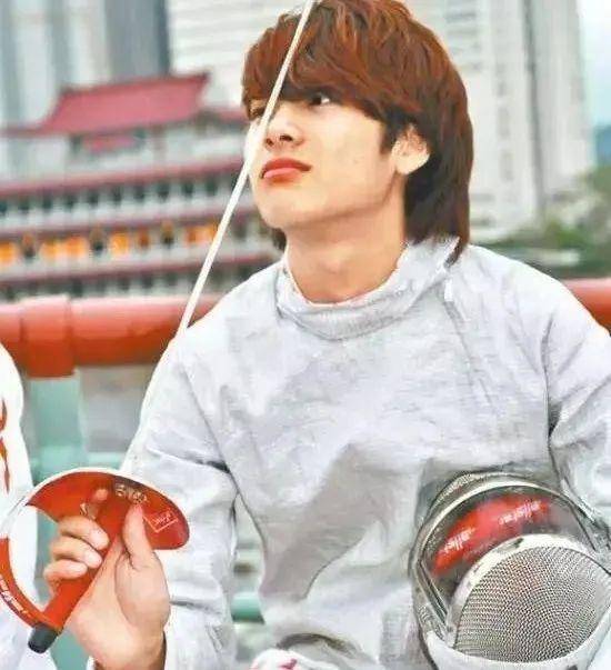 怎么样才可以当上练习生 51f8c80ff66946a4a957a8ef2d1868e9.jpeg