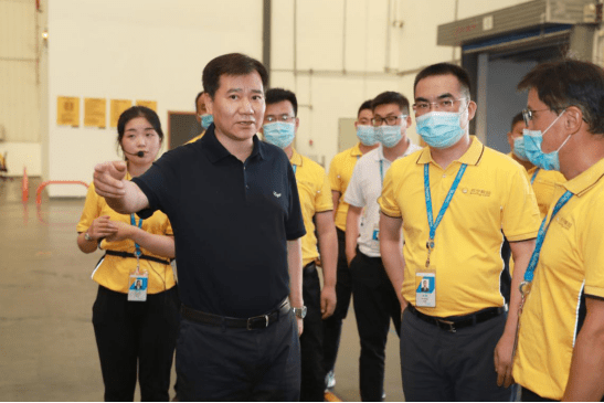 驱动|苏宁进入第四个十年，张近东继续“专注好服务”