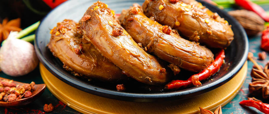 消息资讯|加码直播带货，煌上煌上半年营收同比增长17%