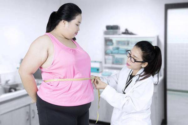 高血压的“加速器”被揪出来了！不是高盐，这4种食物升压速度惊人！