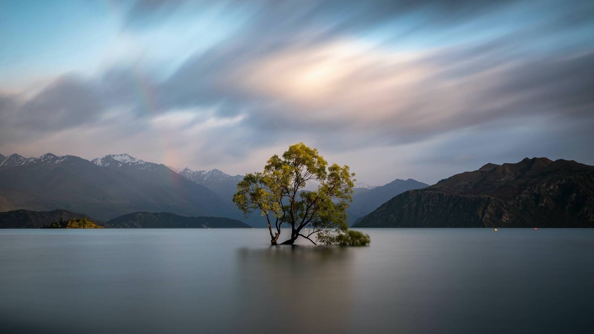 html风景大图,精美风景,壁纸,电脑桌面 https://www.macw.