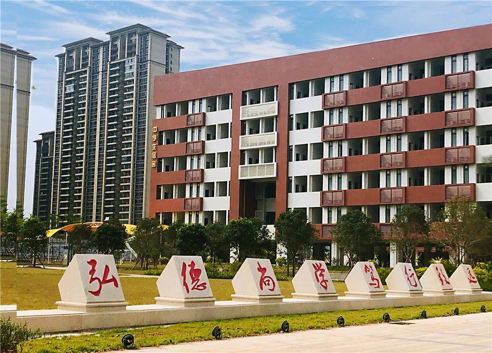 2020广州2b学校排名_广州高考录取:六千名2B线考生滑到了3A院校