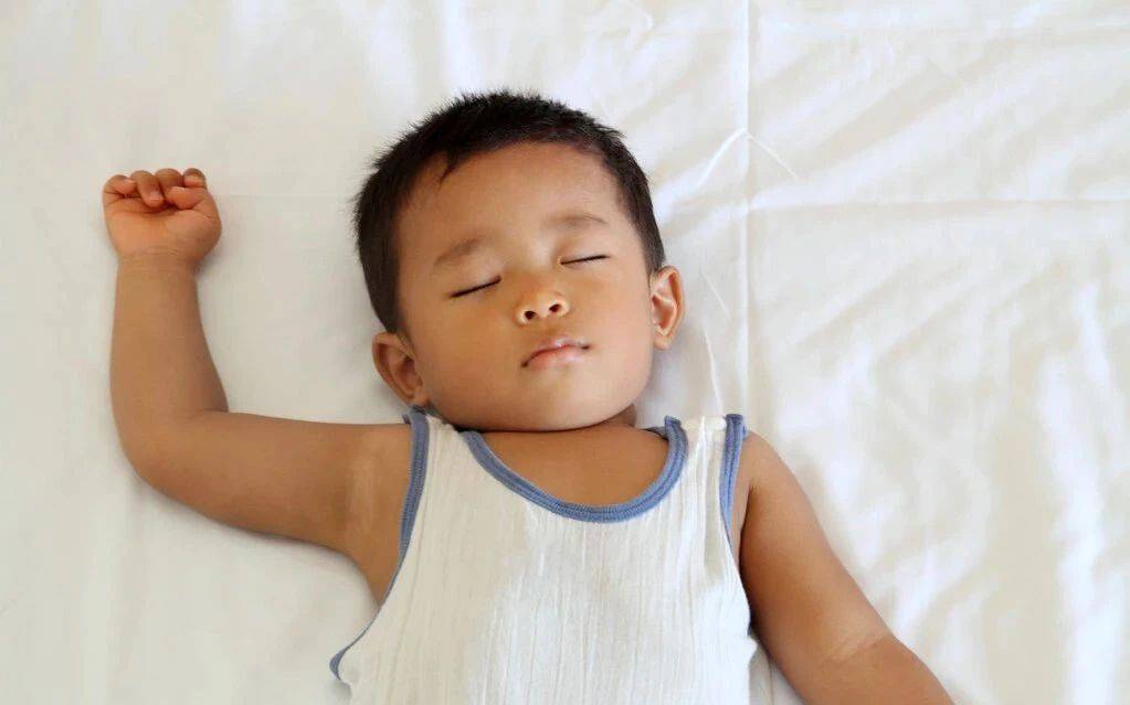 孩子睡不睡午觉的差距，好处表现在哪？
