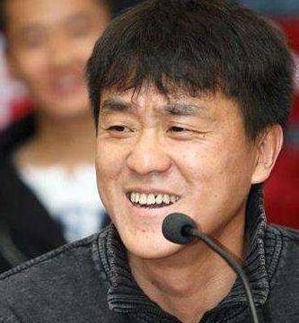 何冰老婆是做什么的 29fa366eb1d24c23a624164e837d51af.jpeg