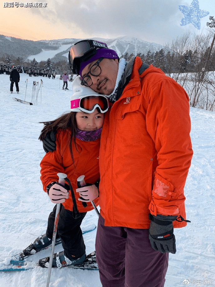 满满求生欲!王岳伦道歉声明后,再发文告白李湘,称“至死不渝”