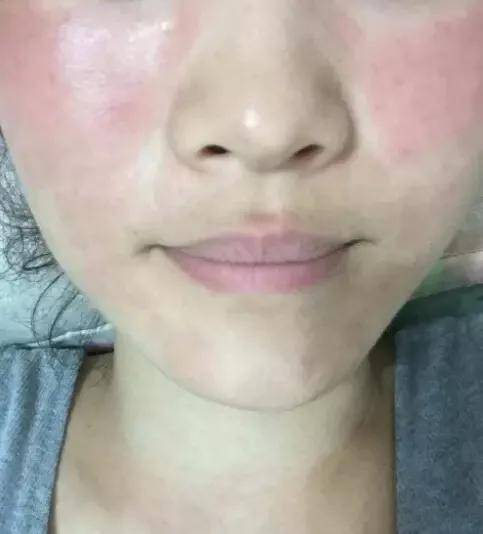 皮肤|从万人迷到万人嘲，最飒姐姐爆红遭反噬，这次卖惨连观众都不买账了？