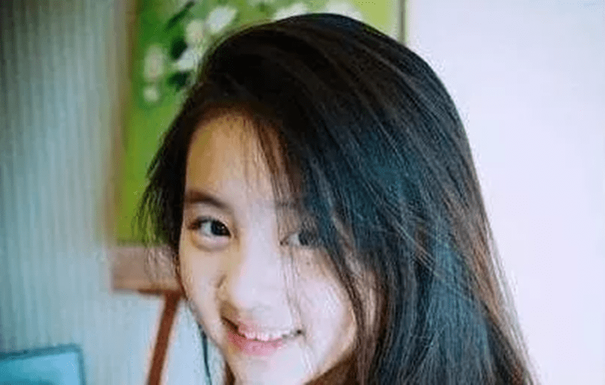 王诗龄瘦了，多多变美了，夏天却颜值下跌，而她的父母也已经离婚