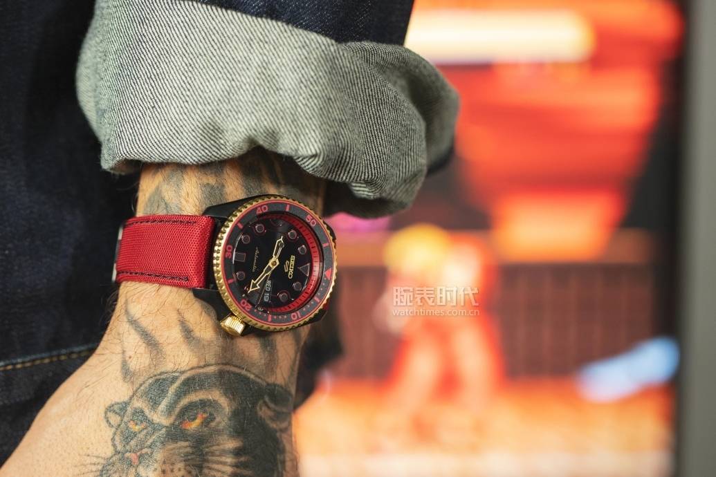 灵感|精工5号x 街霸5 联名款腕表,咋样?