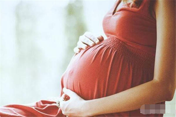 最佳生育年龄怀孕的女性，产前做好三点，能让生娃更快更轻松