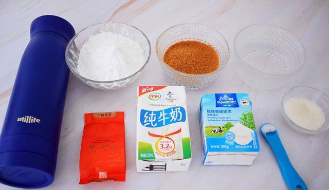 自己在家怎么做奶香片 f812760fe9064168abce04d7c646d1f9.jpeg