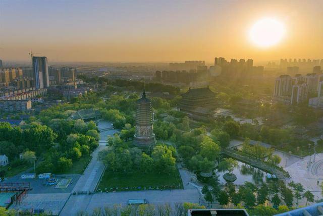 辽阳地区经济总量_辽阳经济比例表图片(3)