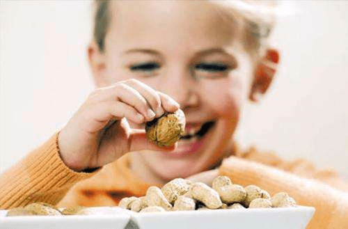 大宝宝|11个月大宝宝当场身亡！罪魁祸首却只是一块软糖只因一个疏忽