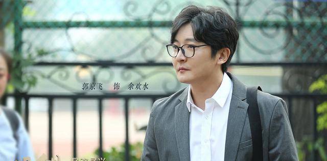 很火的电视剧 现代 20f72028f4cf4654988c123e685a7655.jpeg