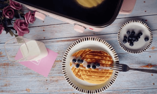 最简单的蛋糕做法小学生也会做 85809bac12a14a4d91f0bce497b83ea4.png