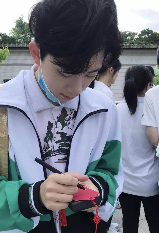 美中|圆梦美中丨黄俊泽：从广州市美术中学到中央美术学院
