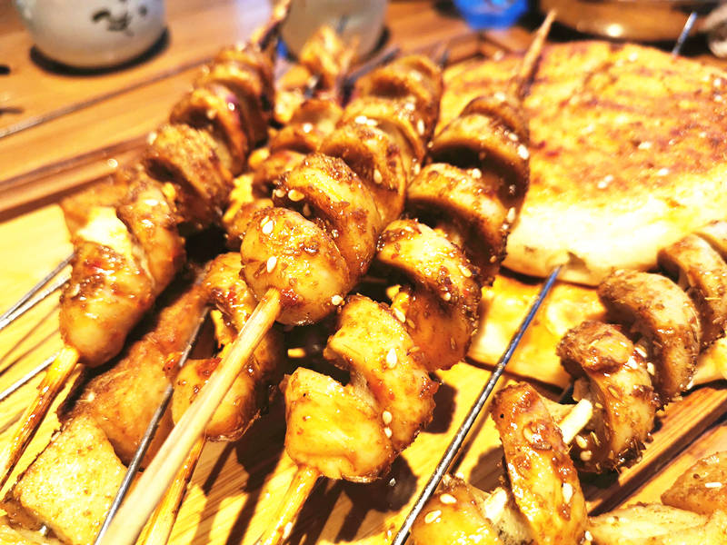 我家|这些肉和菜是我家爱吃的，一家三口吃得舒服！夏天吃烧烤