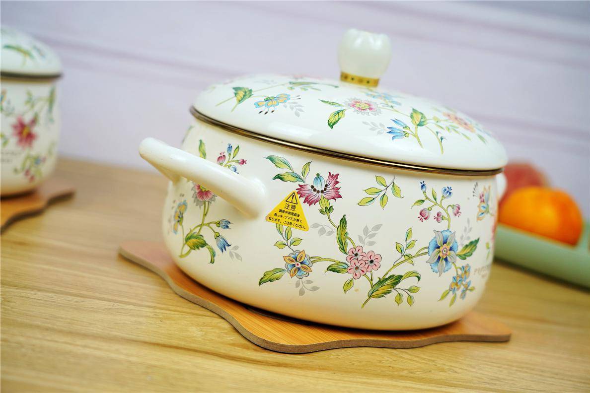 普罗旺斯|高颜值，有内涵，时尚精致珐琅锅带你享受高品质生活！