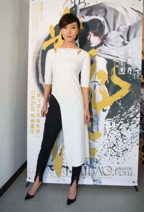 皮肤|王珞丹素颜扛不住啊，皮肤蜡黄发际线高，看着一点不年轻！