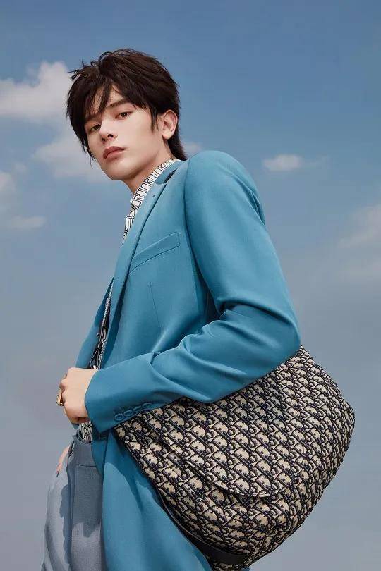Shawn|DiorMen2020秋季新包上架：街头教父Shawn Stussy的全新力作