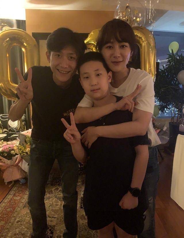 柠檬精|原创宋丹丹晚景凄凉？60岁生日只来了这几个人，柠檬精太酸了