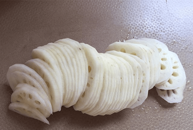 藕怎么焯水几分钟 243e05aef5744af3ba76d6f619f2a3a7.png