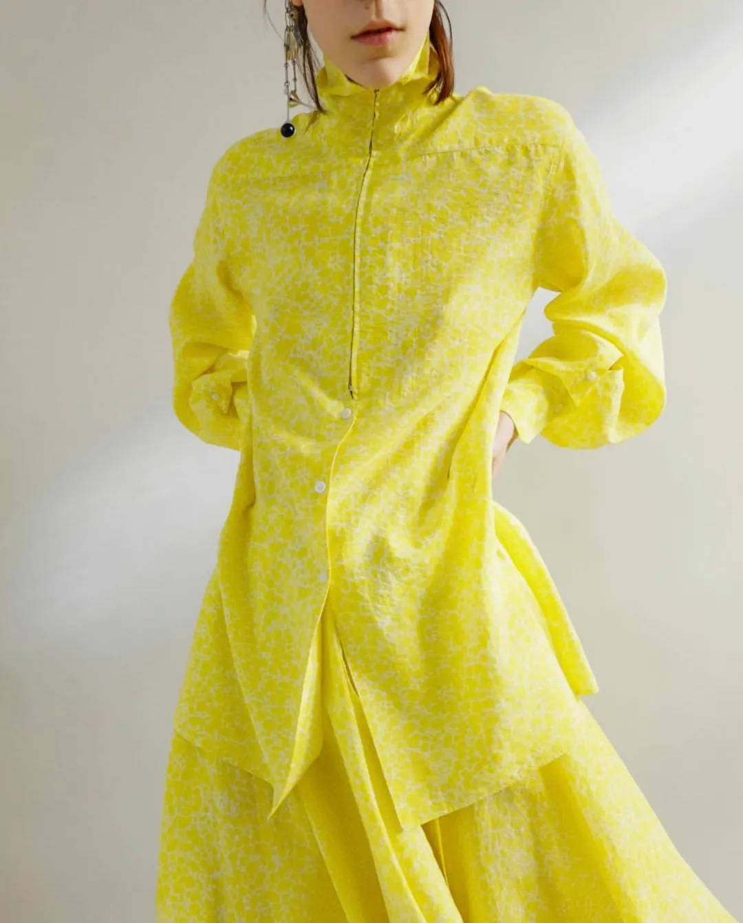 衣橱|世界上所有女生，都需要一个「Lemaire衣橱」