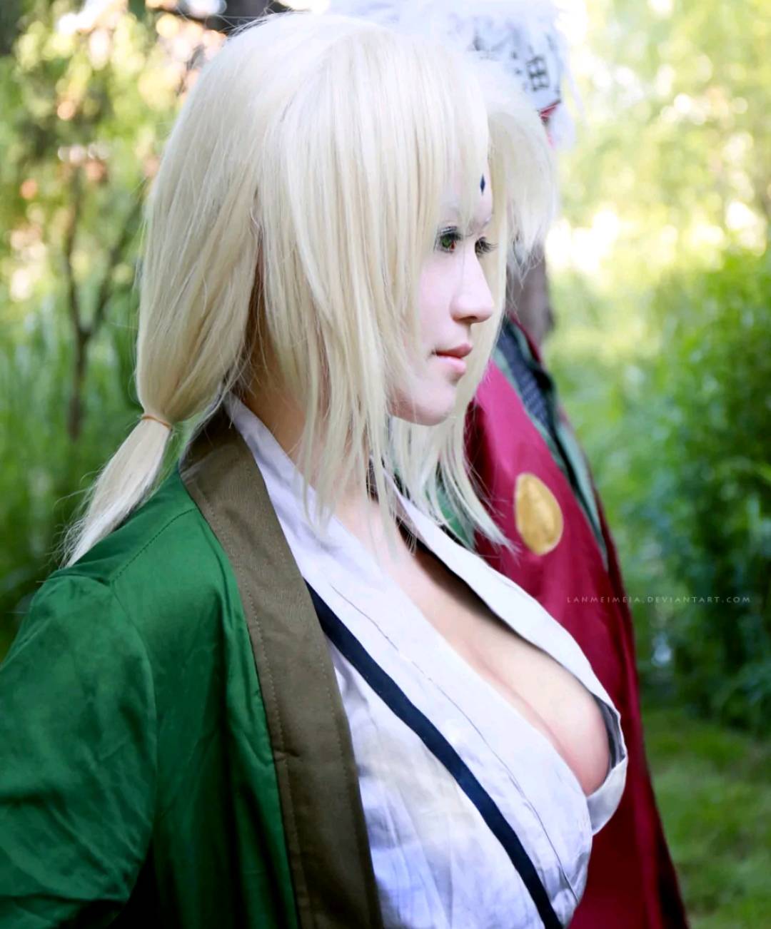 cosplay纲手自慰喷水,鸣人九尾爆发需要女人 cosplay最像的鸣人,最大的纲手,最黑的八尾