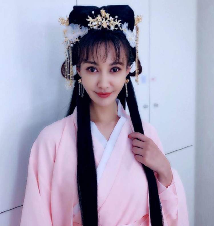 江玉燕|时隔多年“江玉燕”重出江湖，古装扮相太吸睛，容颜气质不减当年