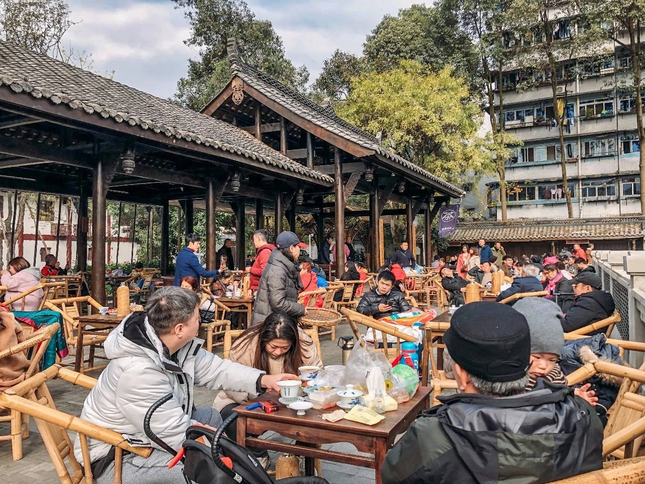 打卡城市新地标,在东门市井品味老成都的味道_生活