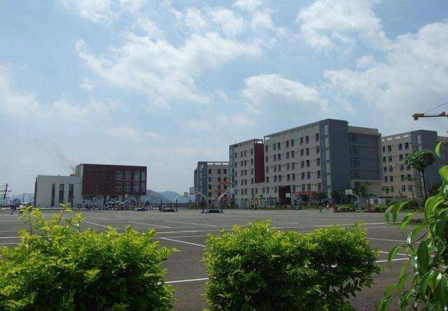 广西南宁大学排名_校友会2020南宁市最好大学排名,广西大学第一(2)