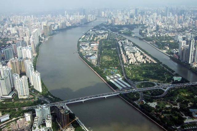 重庆gdp不敌广州_广州gdp(2)