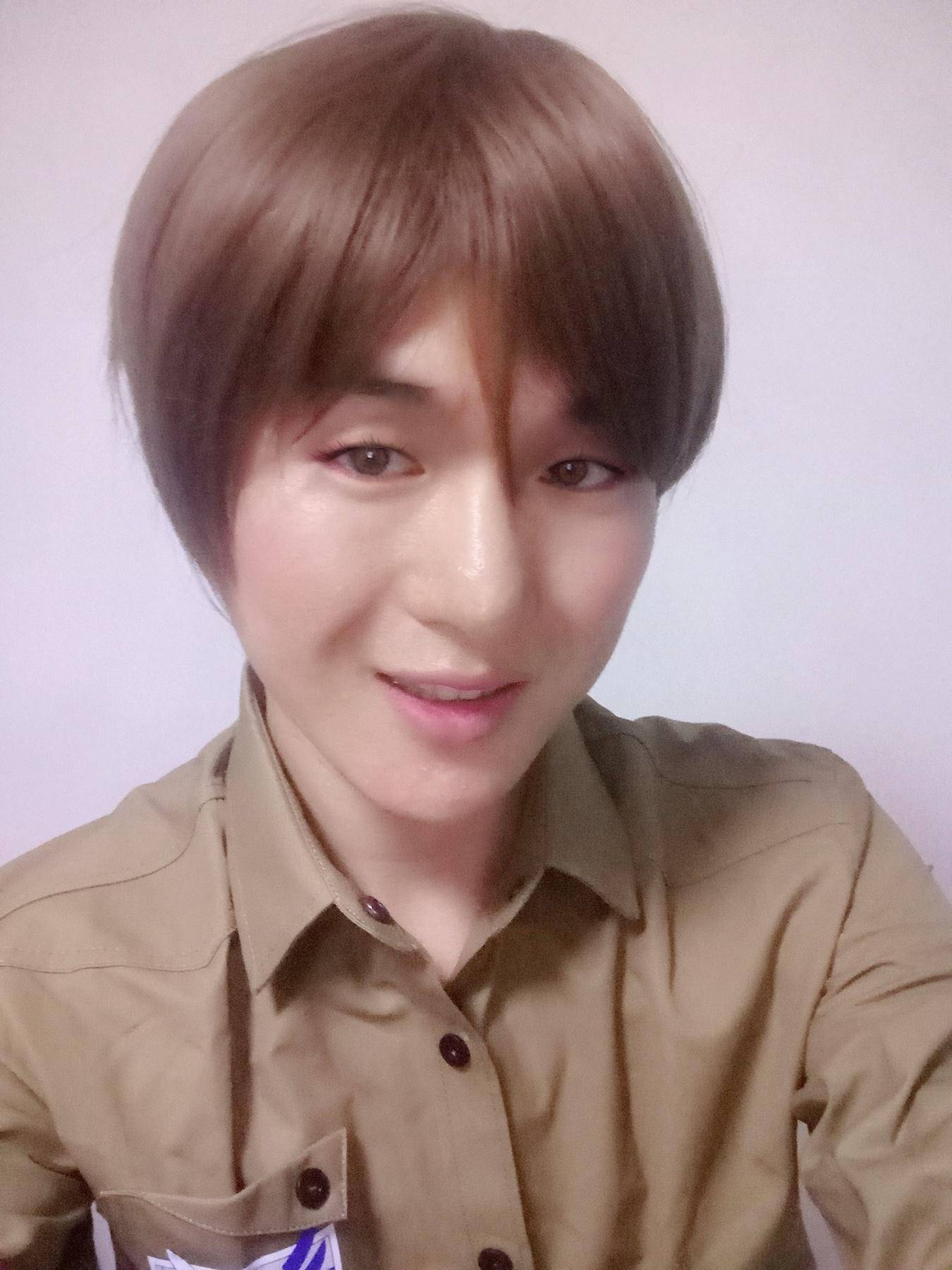 汤姆克鲁斯|原创武僧一龙粉丝：诗人余秀华长得并不丑，完全配得上汤姆克鲁斯