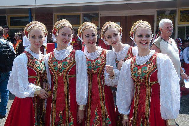 2020年乌克兰GDP_乌克兰美女(3)