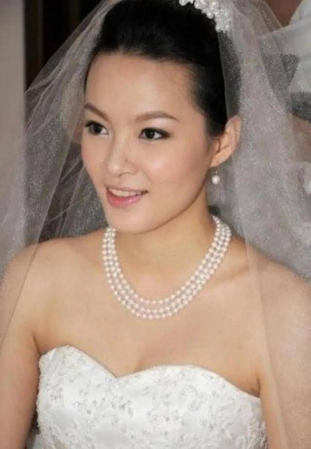 月光|原创《武林外传》里白展堂的“白月光”展红绫，如今生活得怎么样了？