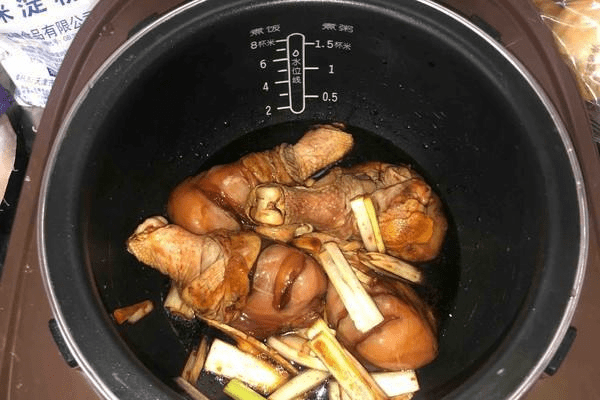 怎么做不辣的红烧鸡腿儿 02b59c8445964d28b1747991444b9ee6.png