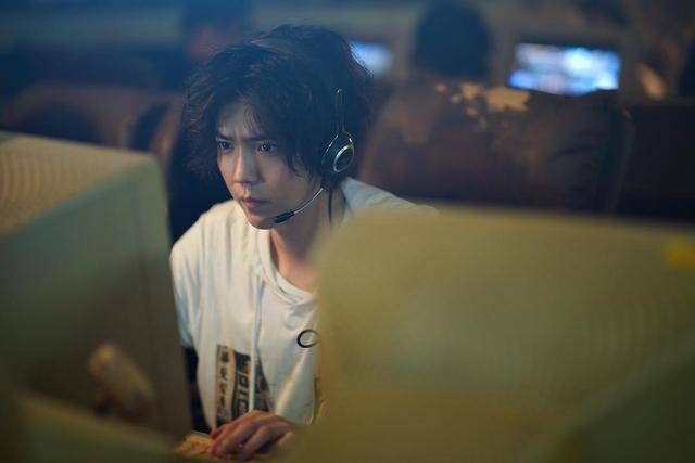 角色|鹿晗:“做演员我会一步步来,不着急”