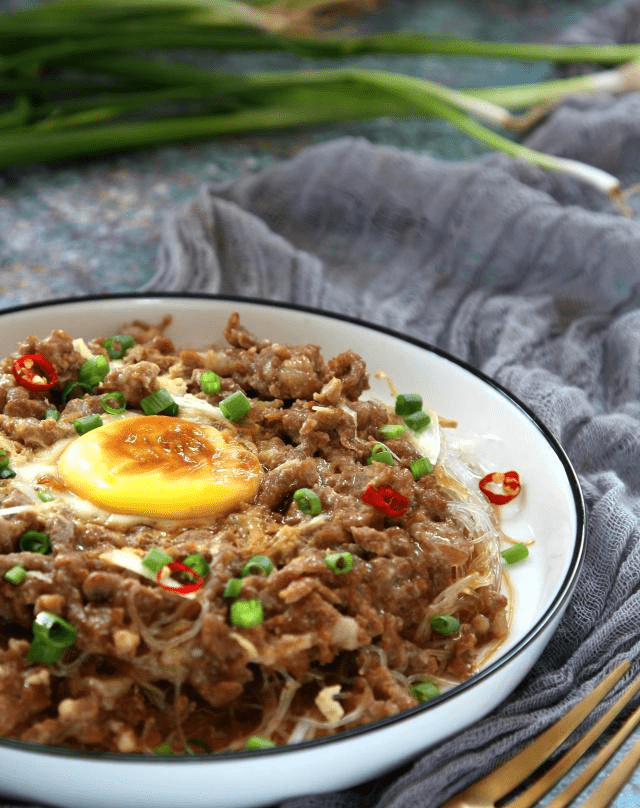 炒干豆腐怎么不糊锅 98fb8d8febbd4d0db1dca6e1ce6f80a8.png