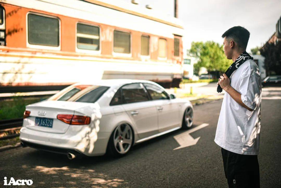 工作|iAcro设计师开什么车？