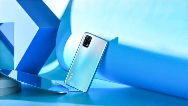 realme|realme 真我X7系列全面“越级” 预定下半年最香旗舰！