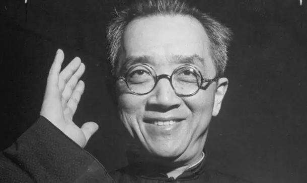 提问者|中学教师随口一个问题，难倒著名的大学校长，提问者身份不一般！