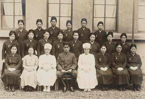 苏联|二战日本投降后，当时苏联是怎样处理日本战俘的？