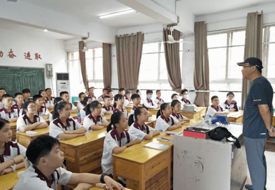 校园|开学季，开启人生新征程~