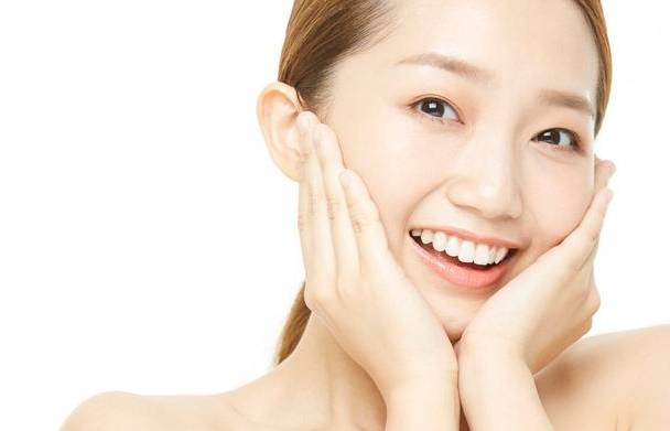 皮肤保湿能力差 600955a36c0b48f189682b5c5559e7fe.jpeg