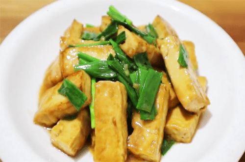 咋样做葱烧豆腐 997e005e4b2140799473904239ef5f84.png