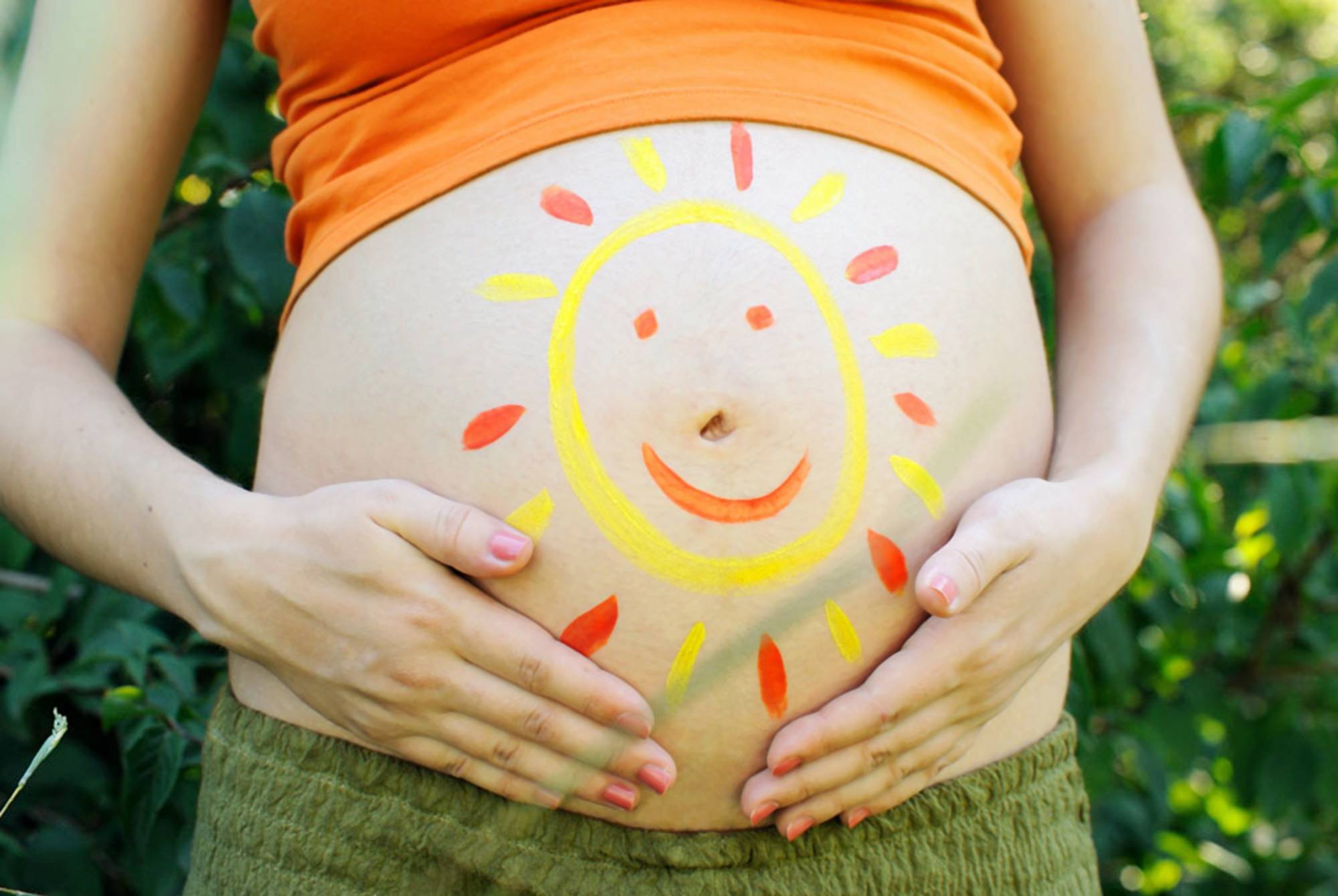 在怀孕期间，孕妇吃什么食物对宝宝的皮肤好？