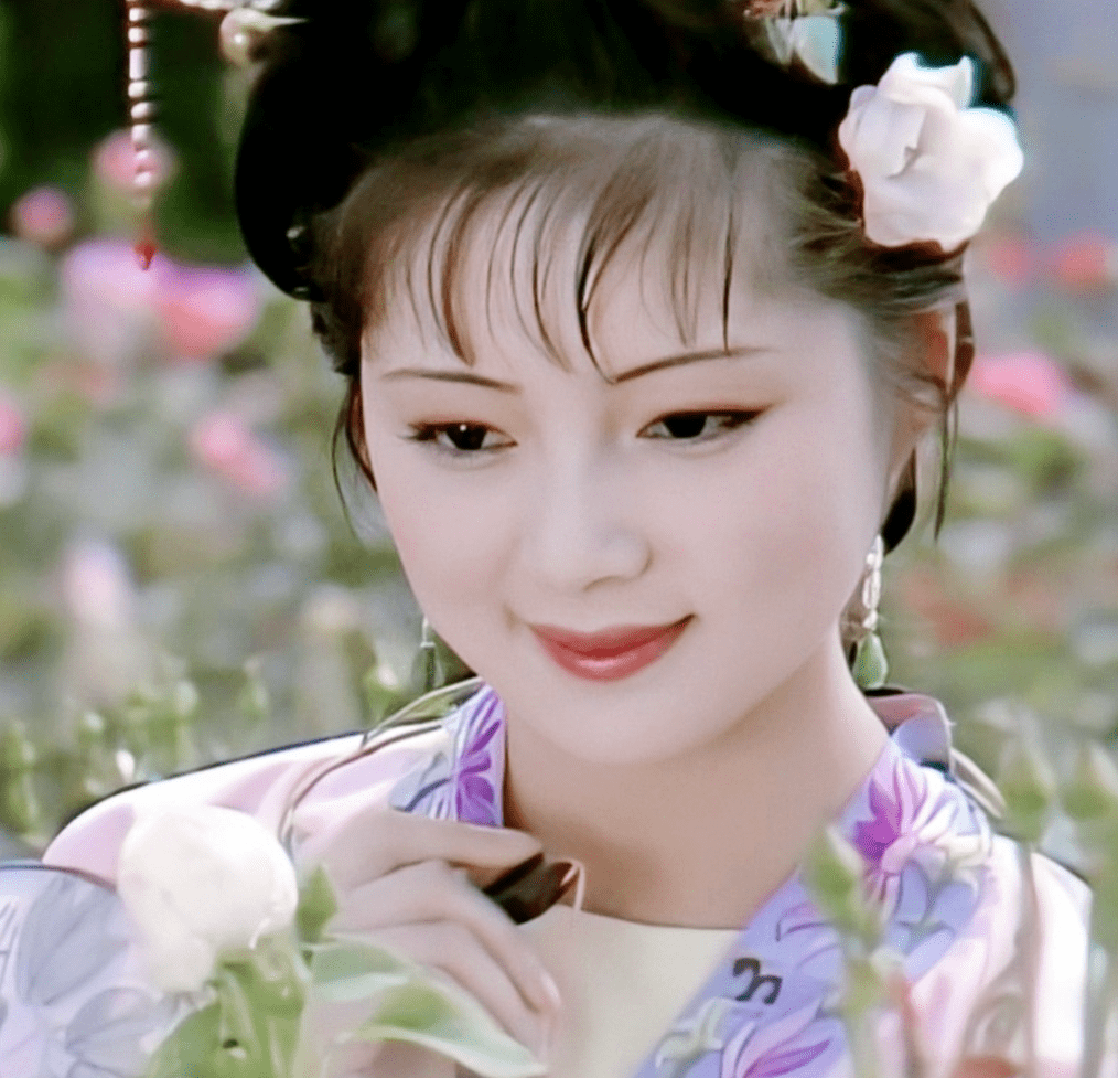 史湘云|史湘云特意嘱咐薛宝琴，毫无芥蒂的一句话，道出不敢说的真相