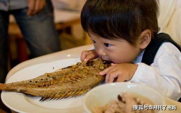 孩子|14岁后很难再长高，家长要及时纠正孩子睡觉前若有这几个习惯