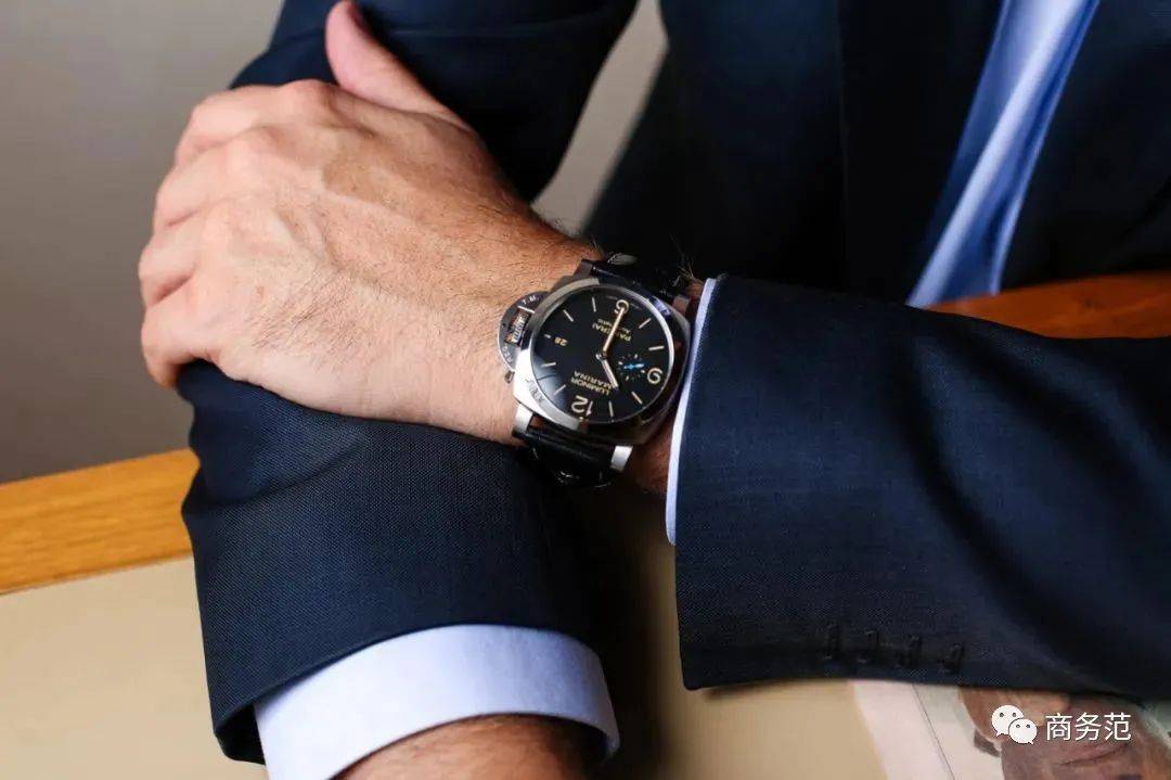 什么|30岁男人戴什么表，高级、实用有档次？